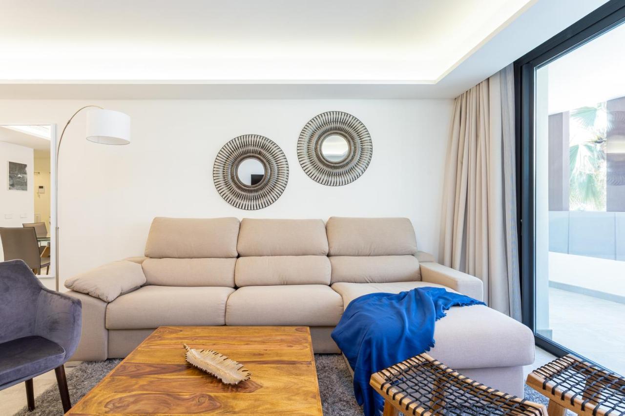 Blue Infinity Luxury Apartment By Ghr Rentals Estepona Exterior foto